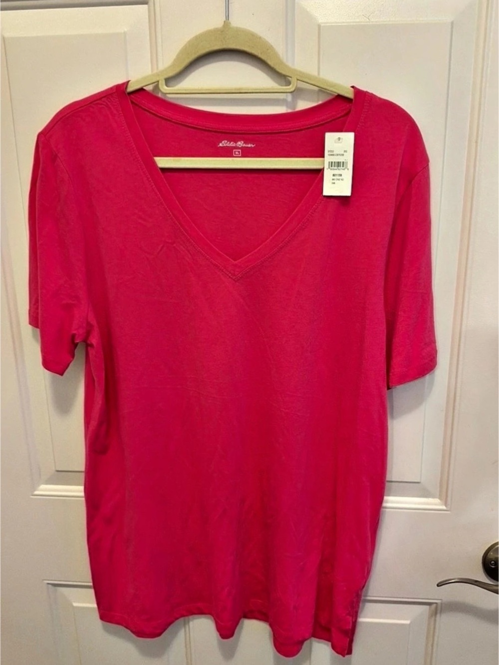 Eddie Bauer Everyday Short-Sleeve V-Neck T-Shirt Pink XL